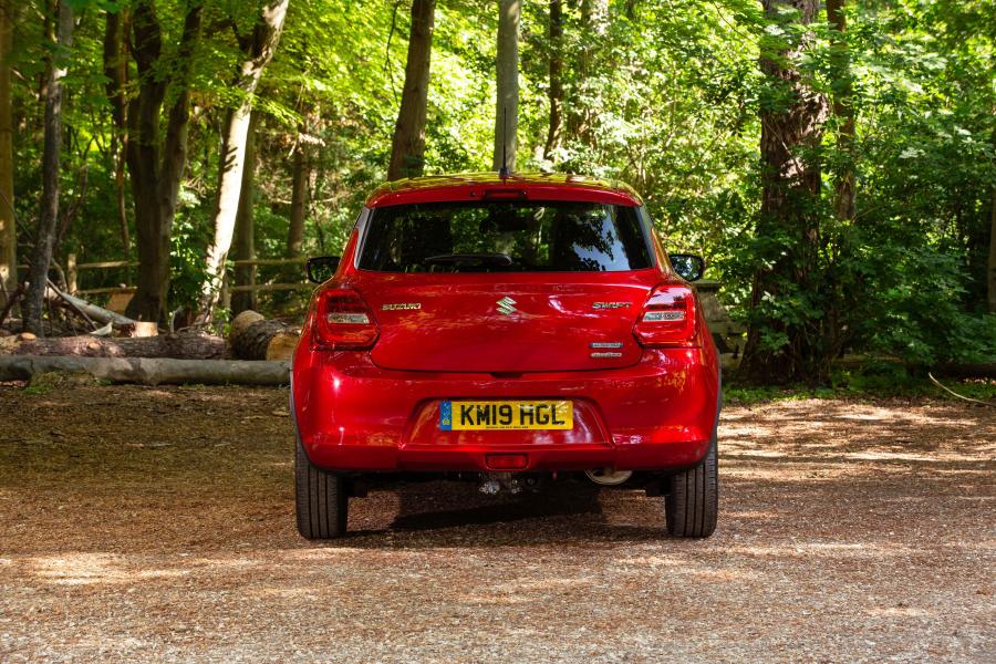  Suzuki Swift Hybrid AllGrip 2019 года  (UK) (фото 6 из 22)
